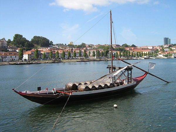 Portboot op de Douro in Porto